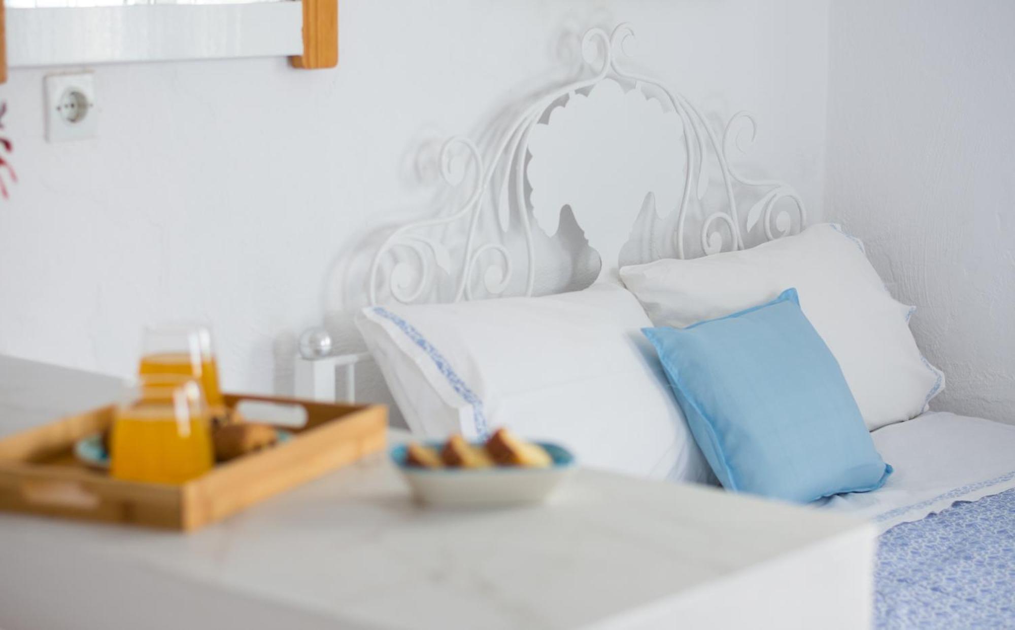Sarantis Suites & Apartments Provatas Eksteriør billede
