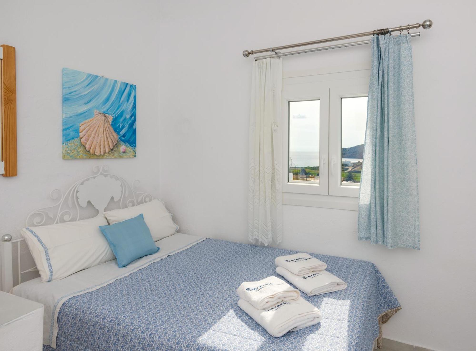 Sarantis Suites & Apartments Provatas Eksteriør billede