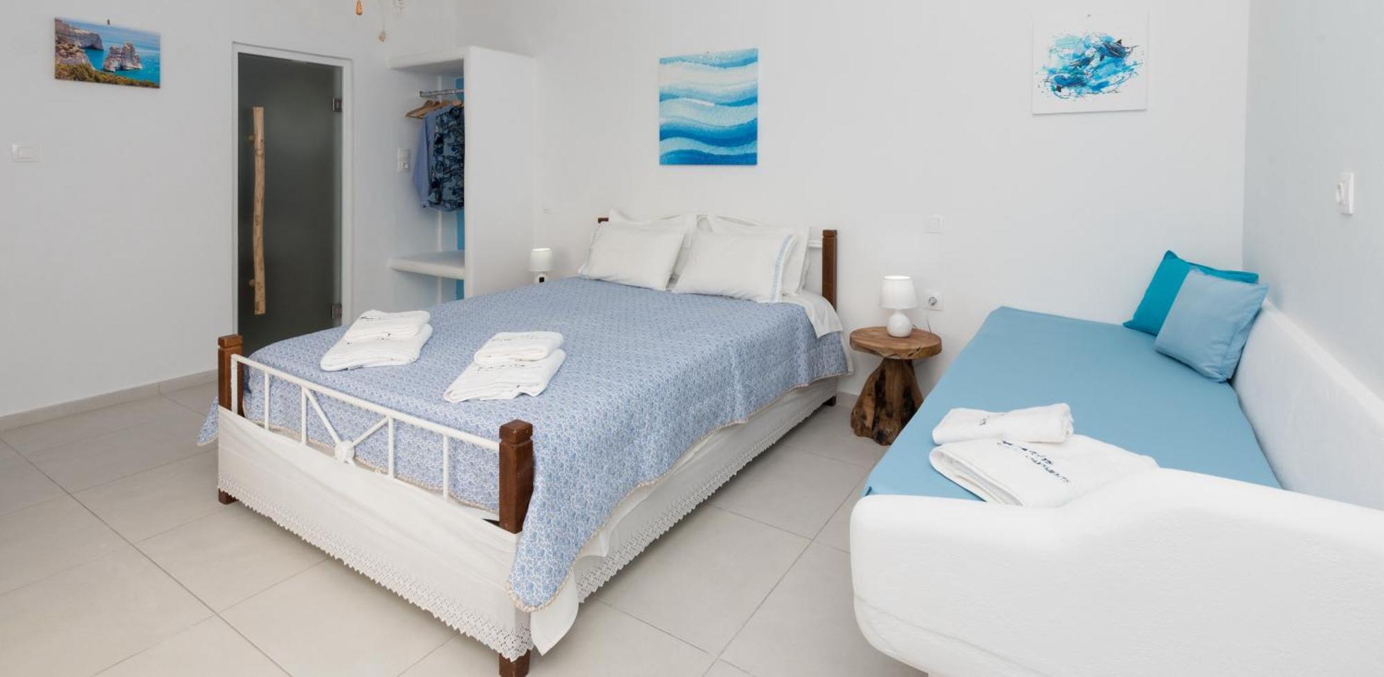 Sarantis Suites & Apartments Provatas Eksteriør billede